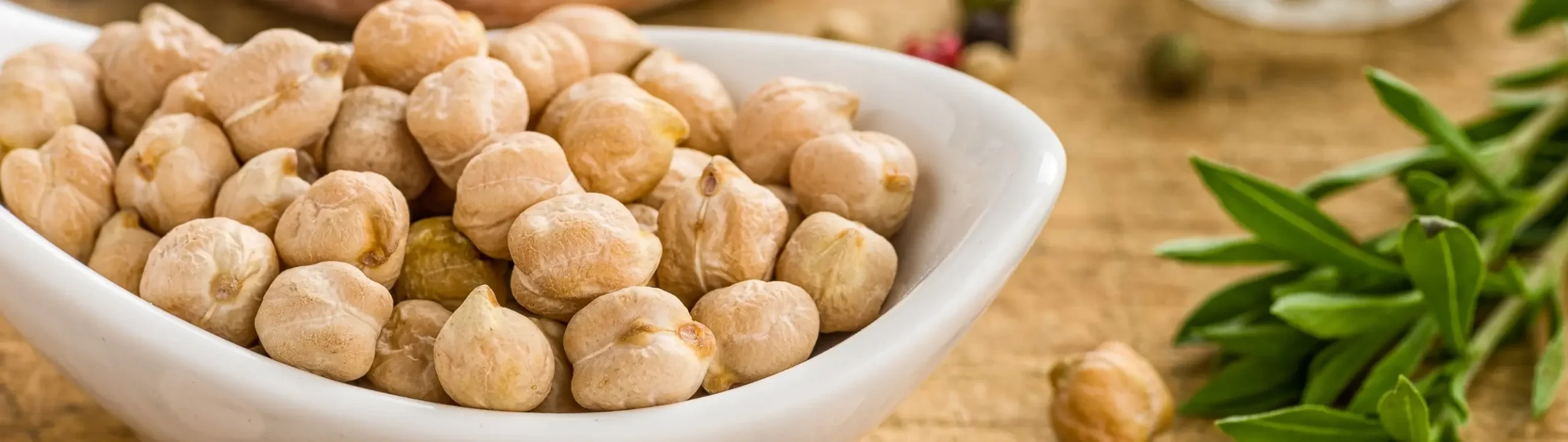 Quality Control for Canadian Chickpeas | Grading, Lot Review, Traceability, and Export Readiness